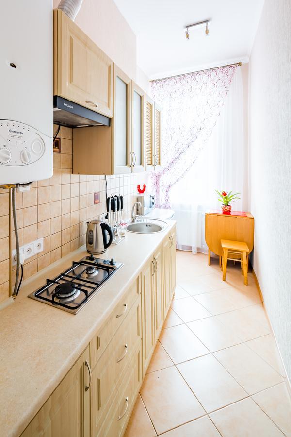 Апартаменти На Гнатюка 17 Lviv Exterior photo